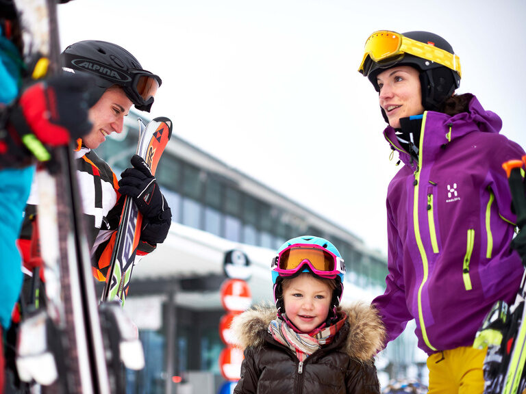 Skifahren oder Snowboarden am großen Arber im Bayerischen Wald.